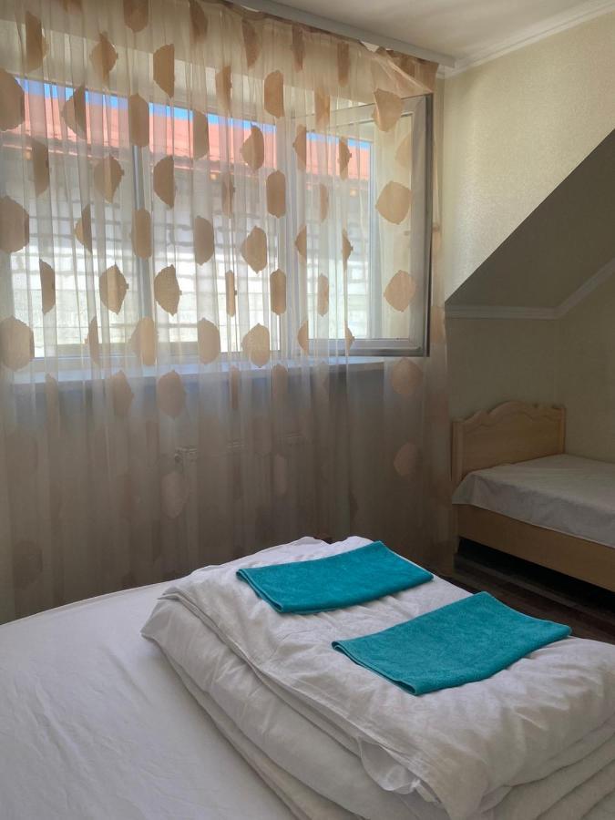 Vip Hostel 穆卡切沃 外观 照片