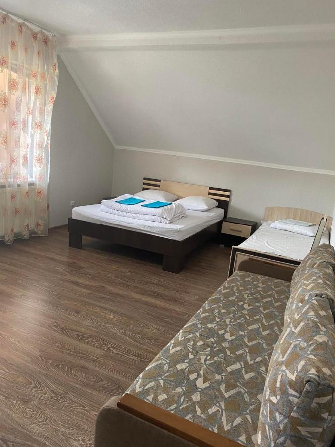 Vip Hostel 穆卡切沃 外观 照片