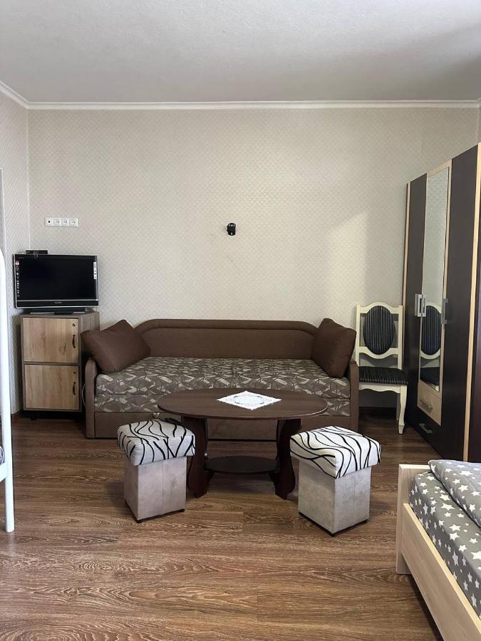 Vip Hostel 穆卡切沃 外观 照片