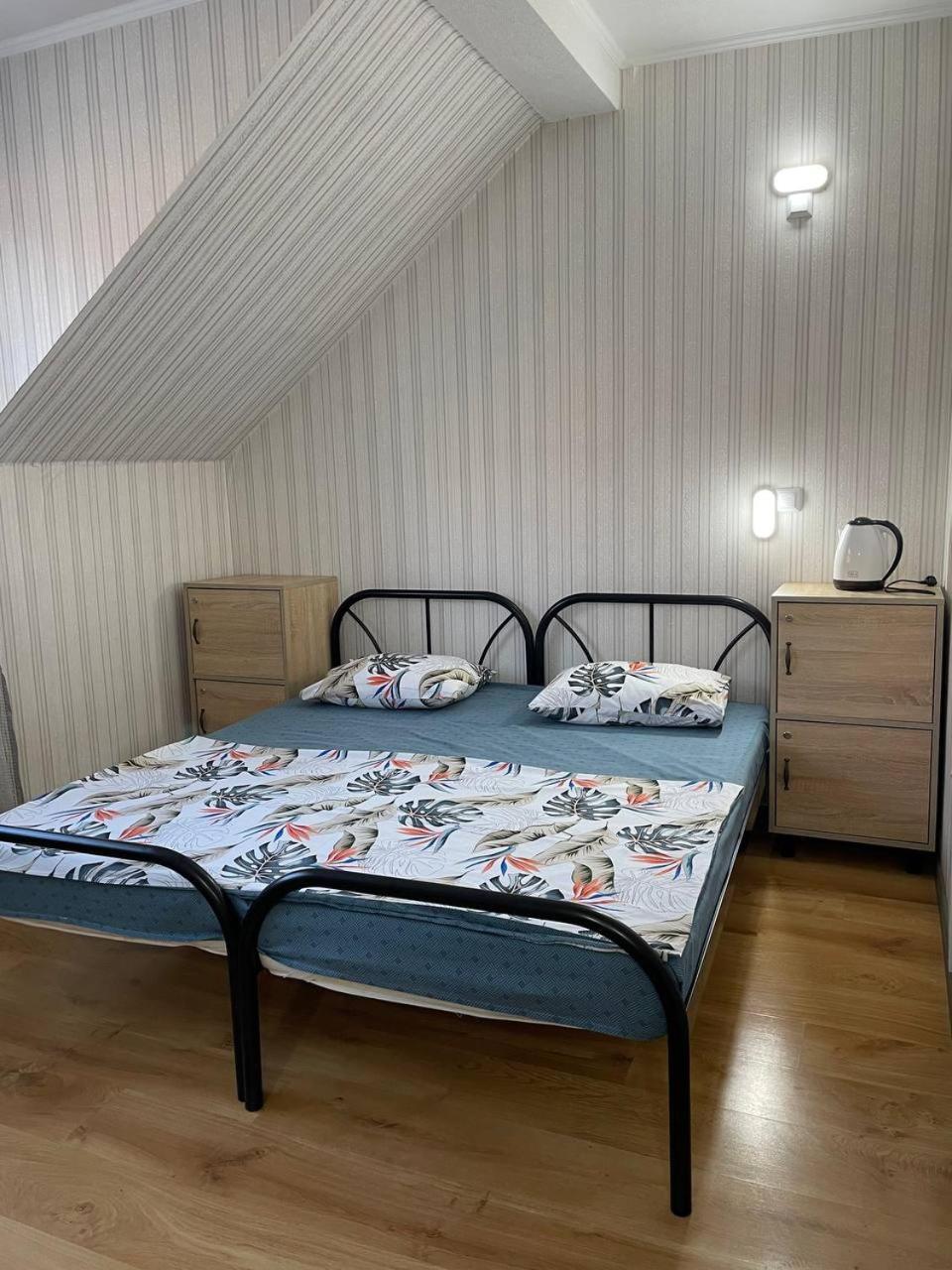 Vip Hostel 穆卡切沃 外观 照片